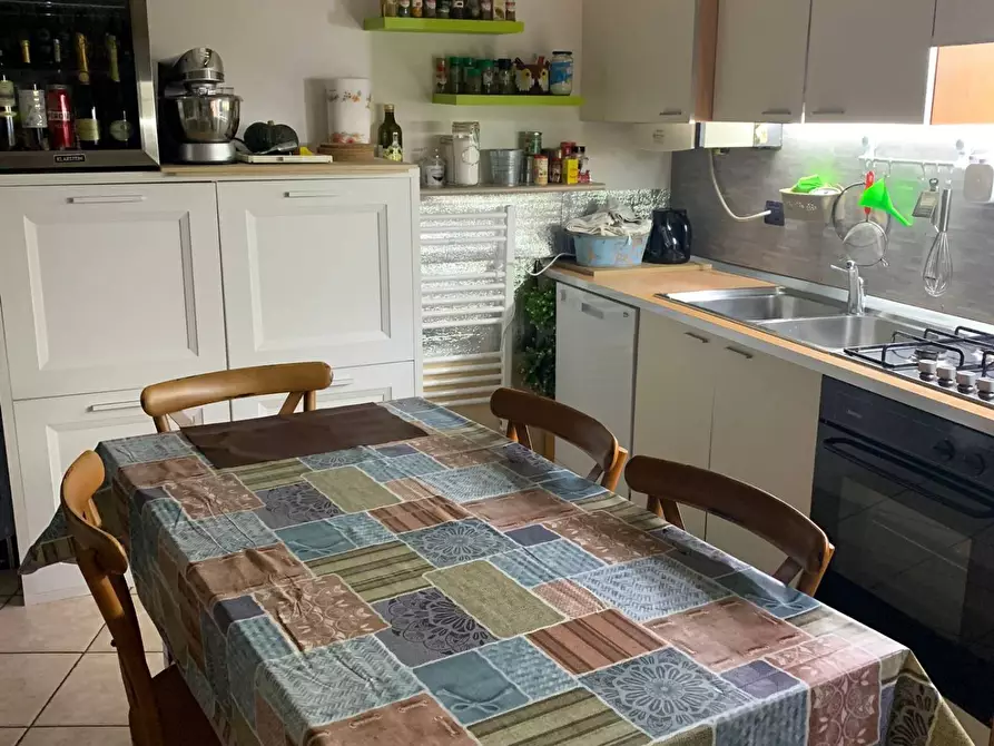 Immagine 95 di Casa indipendente in vendita  a Mantova