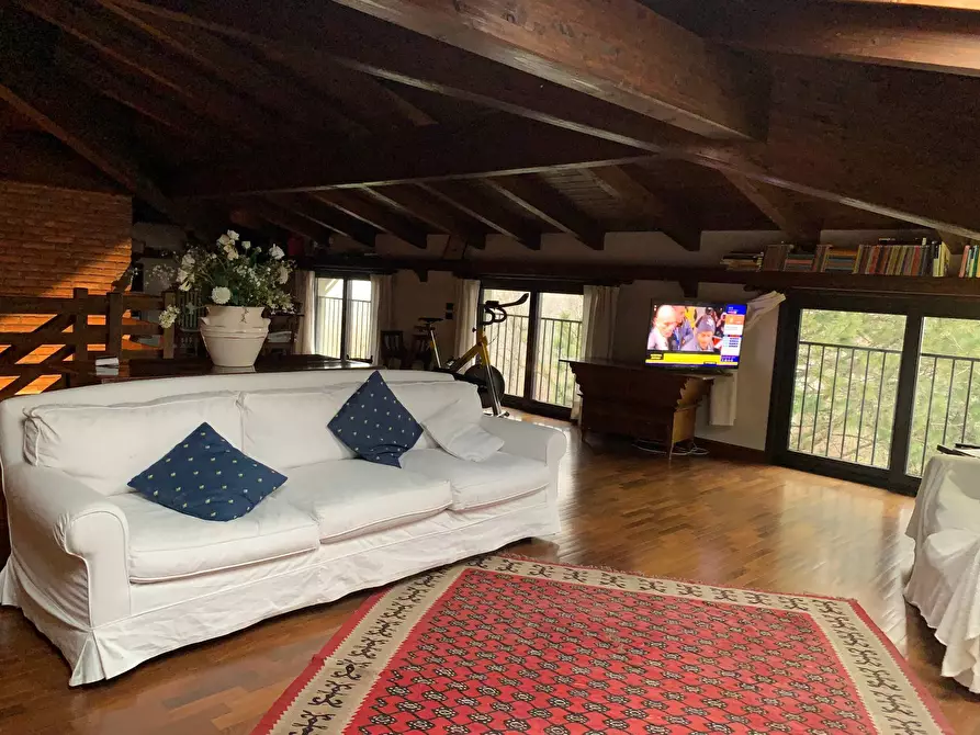 Immagine 28 di Casa indipendente in vendita  a Mantova