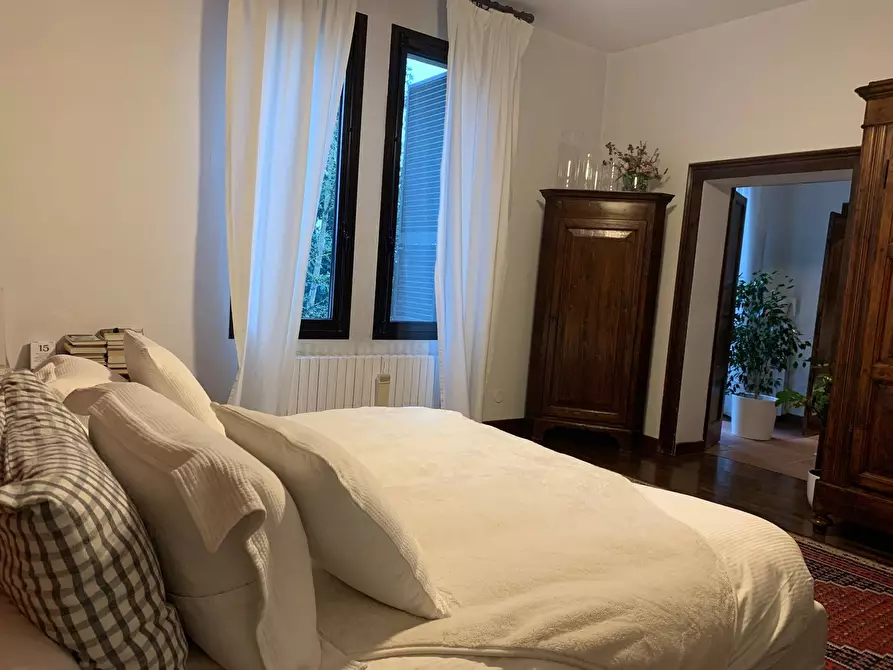 Immagine 31 di Casa indipendente in vendita  a Mantova