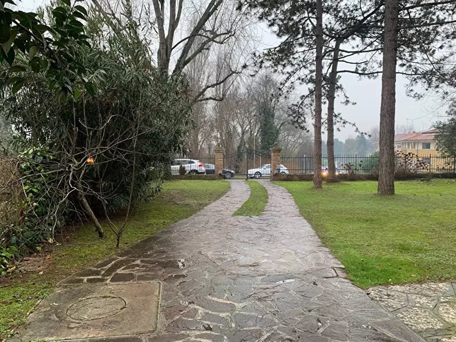 Immagine 36 di Casa indipendente in vendita  a Mantova