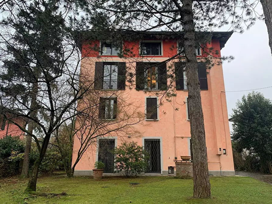 Immagine 1 di Casa indipendente in vendita  a Mantova