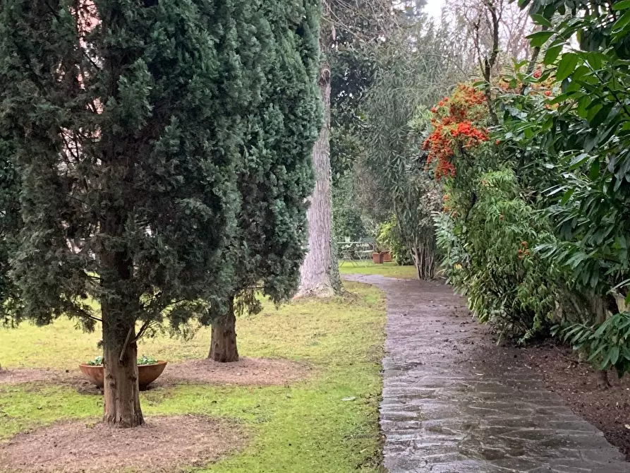 Immagine 40 di Casa indipendente in vendita  a Mantova