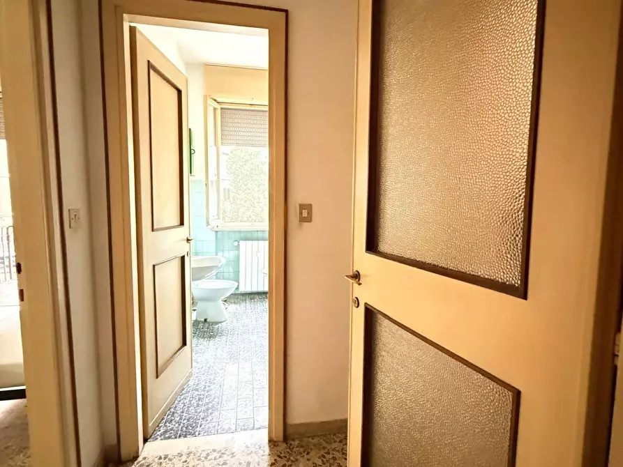 Immagine 4 di Appartamento in vendita  a Mantova