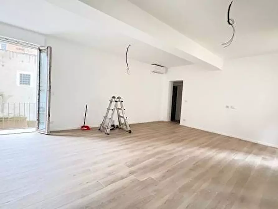 Immagine 6 di Appartamento in vendita  a Mantova