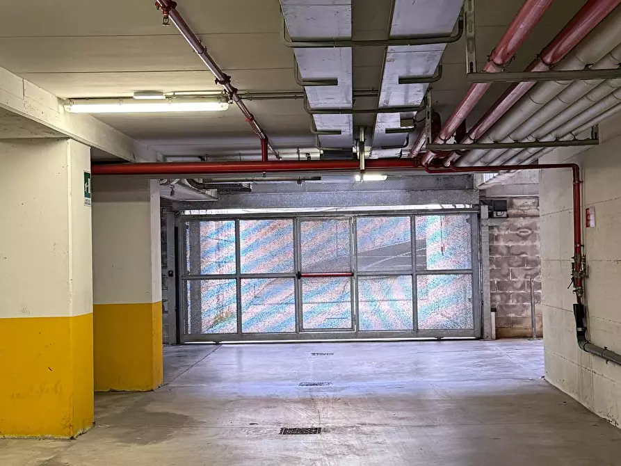 Immagine 25 di Appartamento in vendita  a Mantova