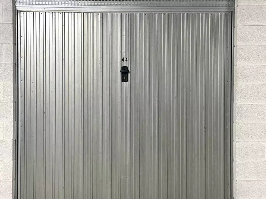 Immagine 28 di Appartamento in vendita  a Mantova