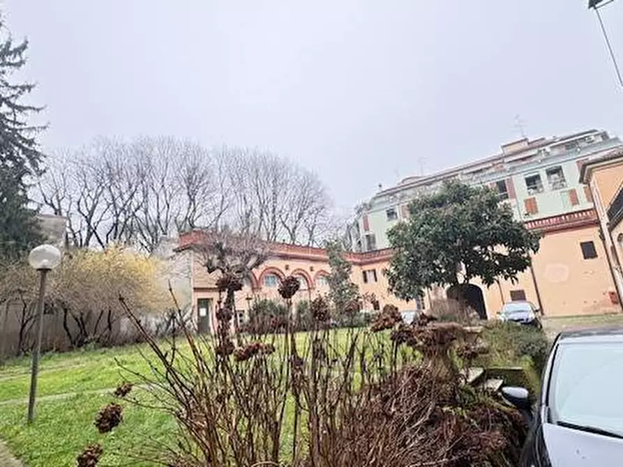 Immagine 5 di Casa indipendente in vendita  a Mantova