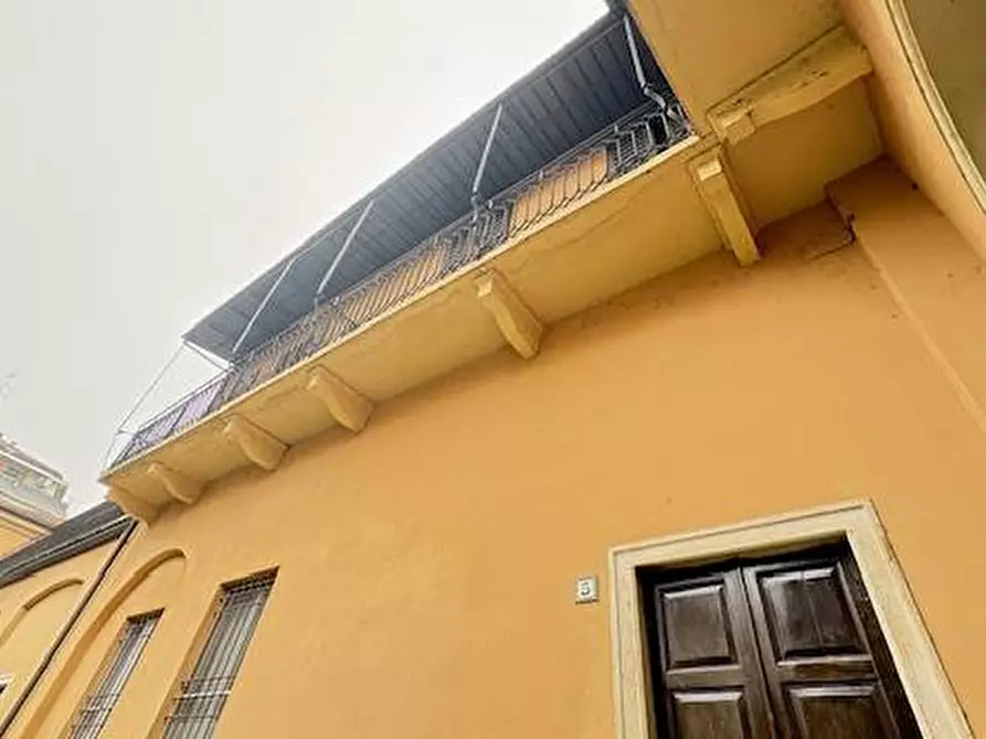Immagine 14 di Casa indipendente in vendita  a Mantova