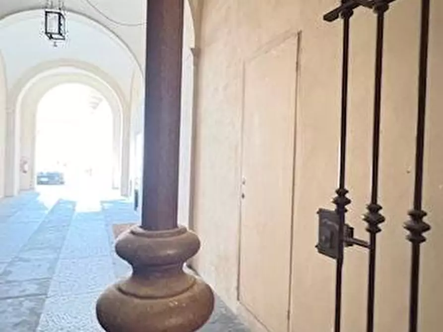 Immagine 30 di Casa indipendente in vendita  a Mantova