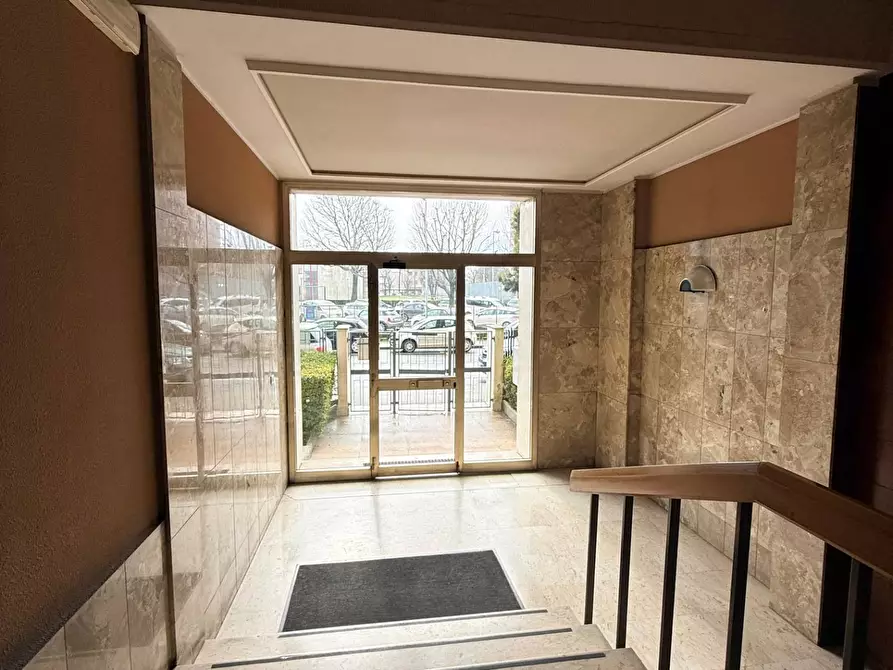 Immagine 15 di Appartamento in vendita  a Mantova