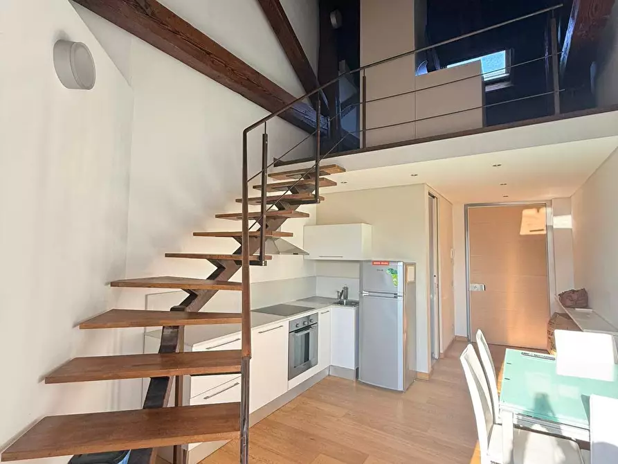 Immagine 11 di Appartamento in vendita  a Mantova