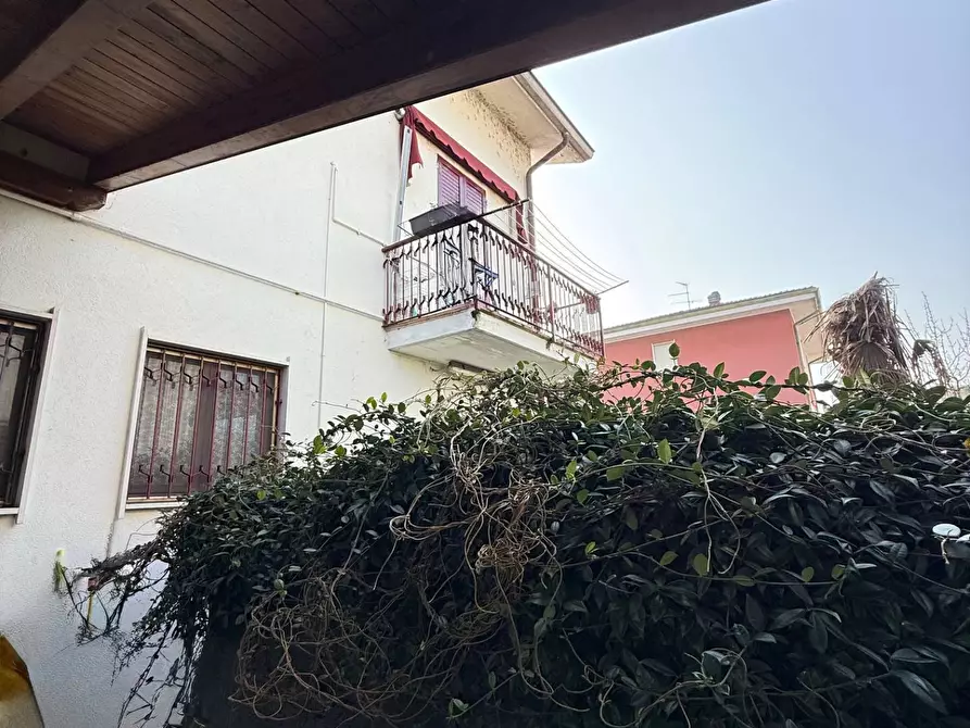 Immagine 24 di Casa indipendente in vendita  a Casalmoro