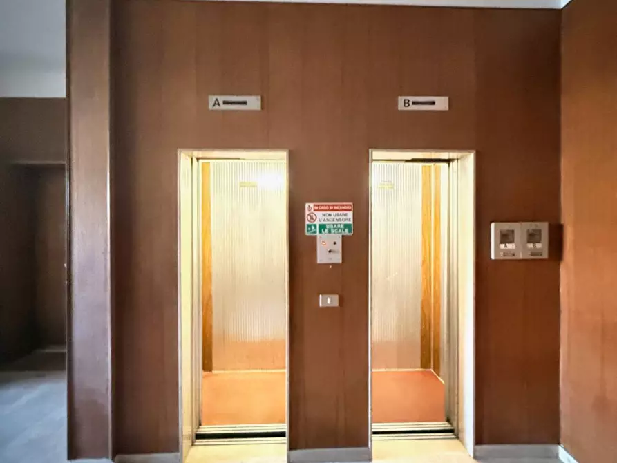 Immagine 3 di Appartamento in vendita  a Mantova