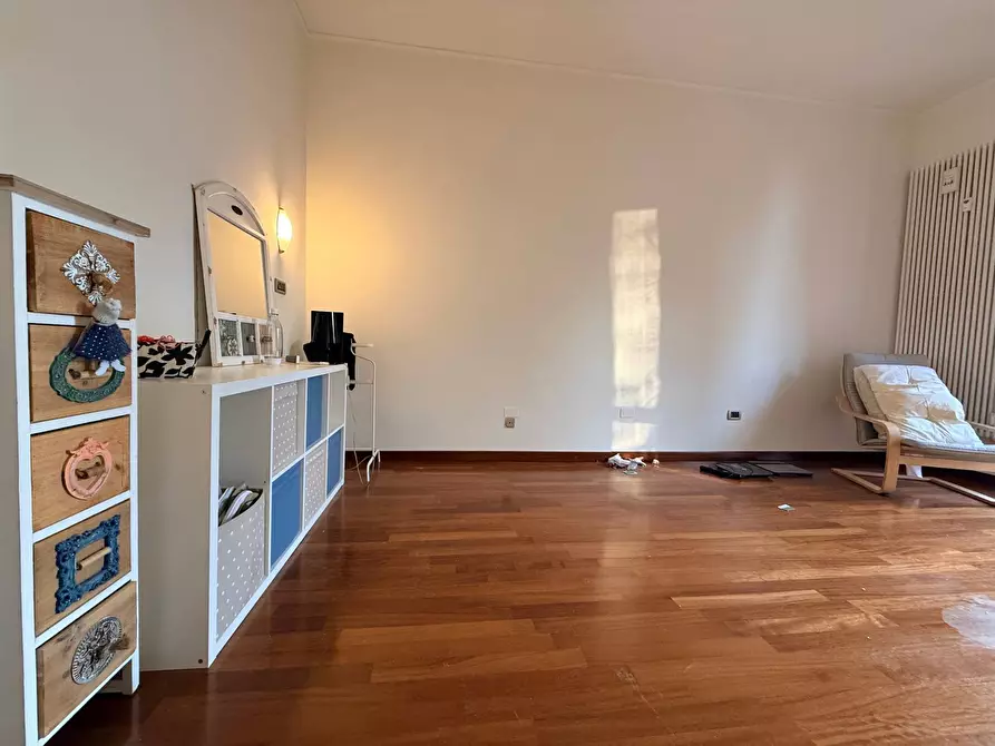 Immagine 11 di Appartamento in vendita  a Mantova