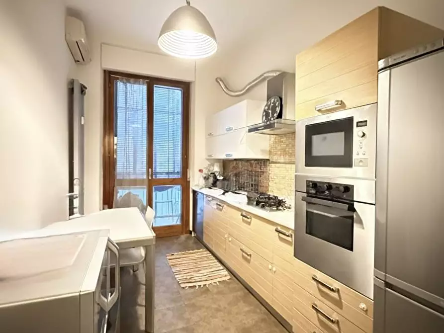 Immagine 15 di Appartamento in vendita  a Mantova