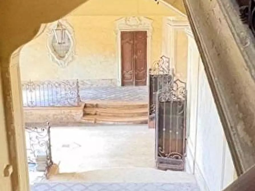 Immagine 15 di Casa indipendente in vendita  a Mantova