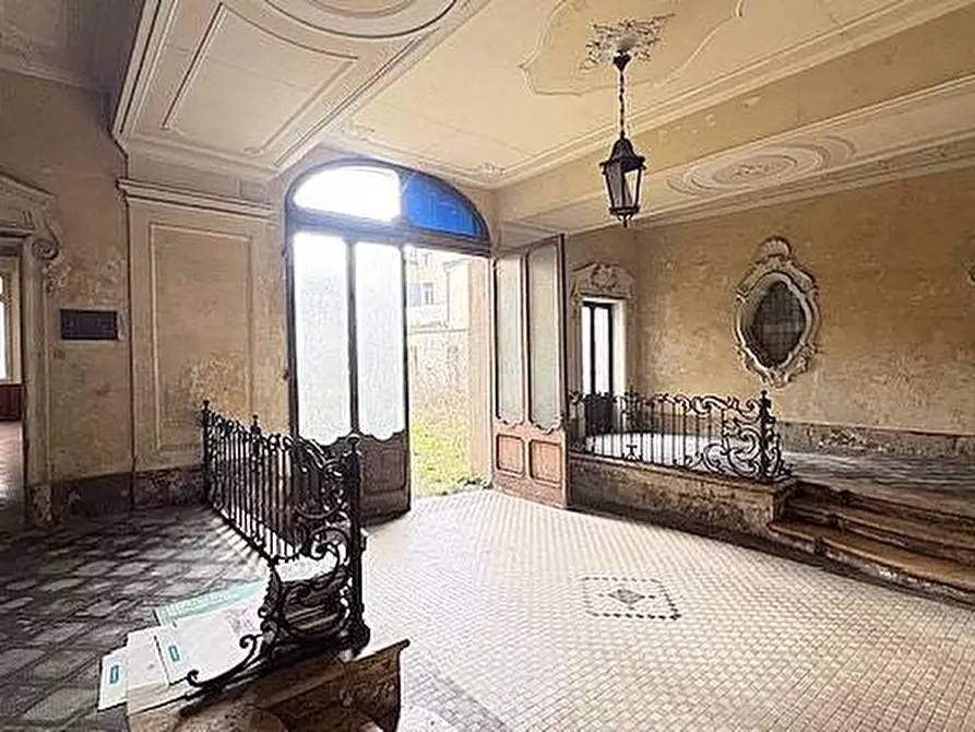 Immagine 8 di Casa indipendente in vendita  a Mantova