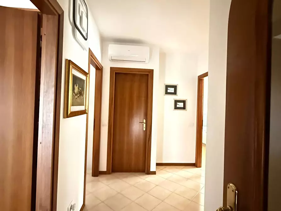 Immagine 17 di Casa semindipendente in vendita  a Porto Mantovano