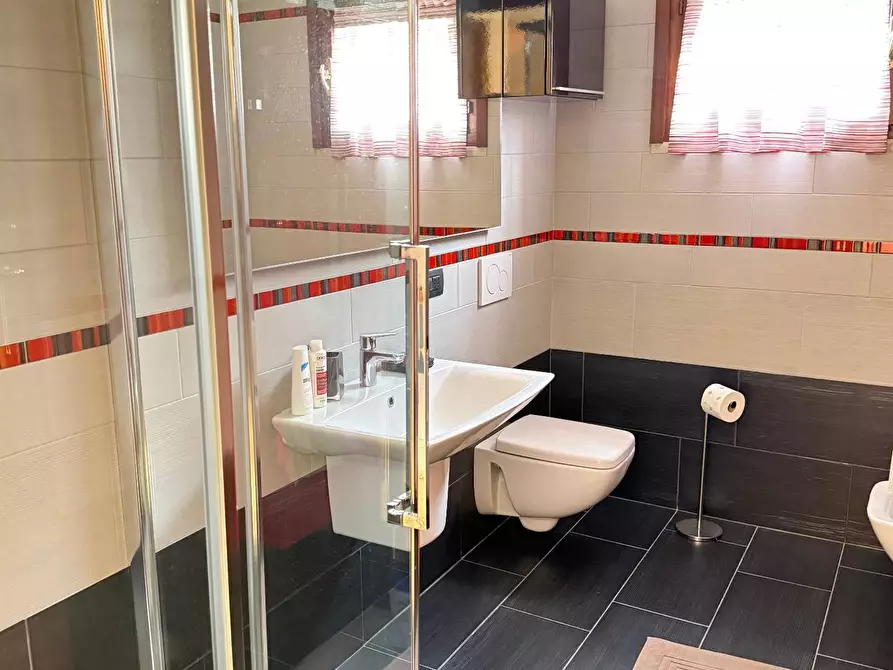 Immagine 19 di Casa semindipendente in vendita  a Porto Mantovano