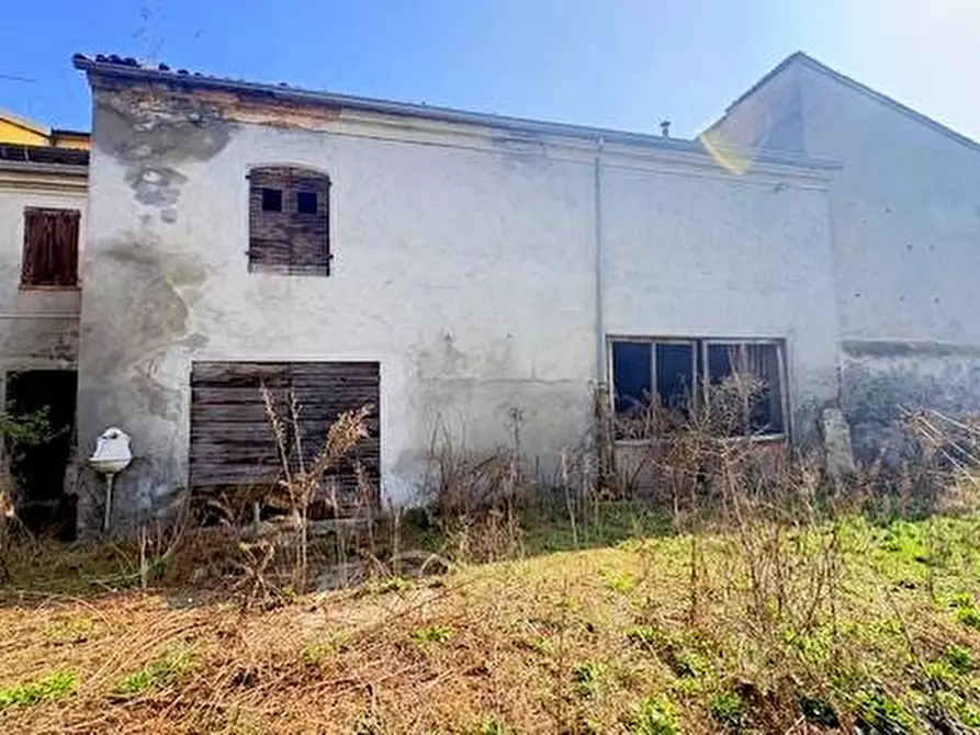 Immagine 20 di Casa indipendente in vendita  a Mantova