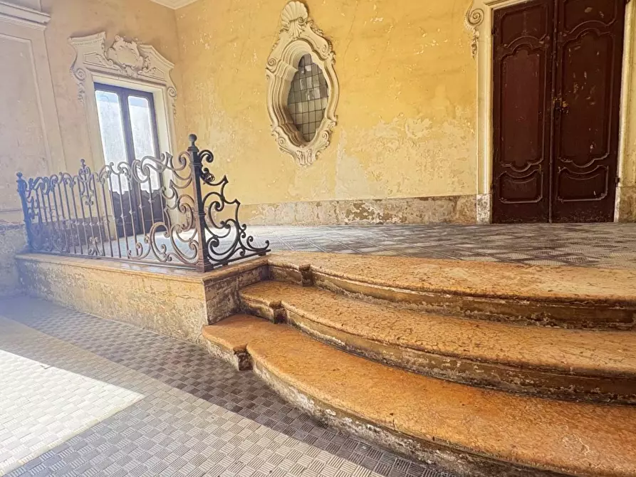 Immagine 12 di Casa indipendente in vendita  a Mantova