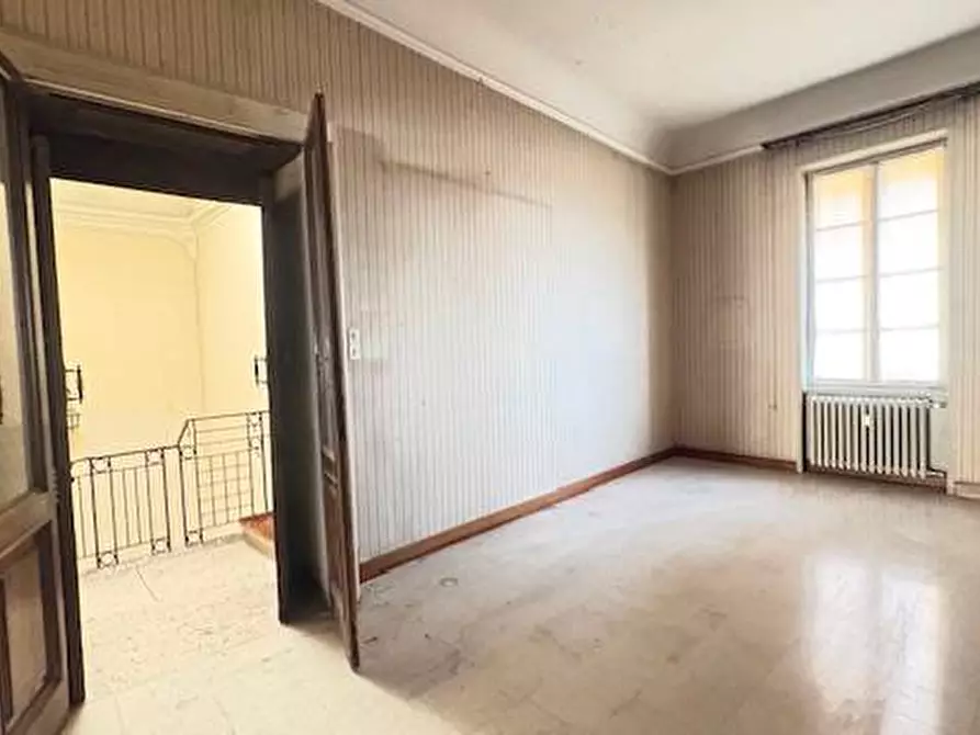 Immagine 48 di Casa indipendente in vendita  a Mantova