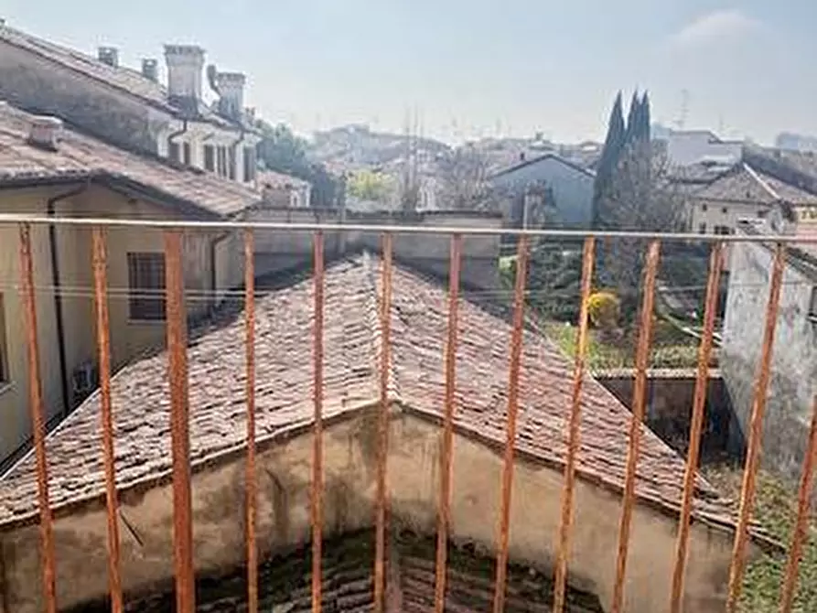 Immagine 47 di Casa indipendente in vendita  a Mantova