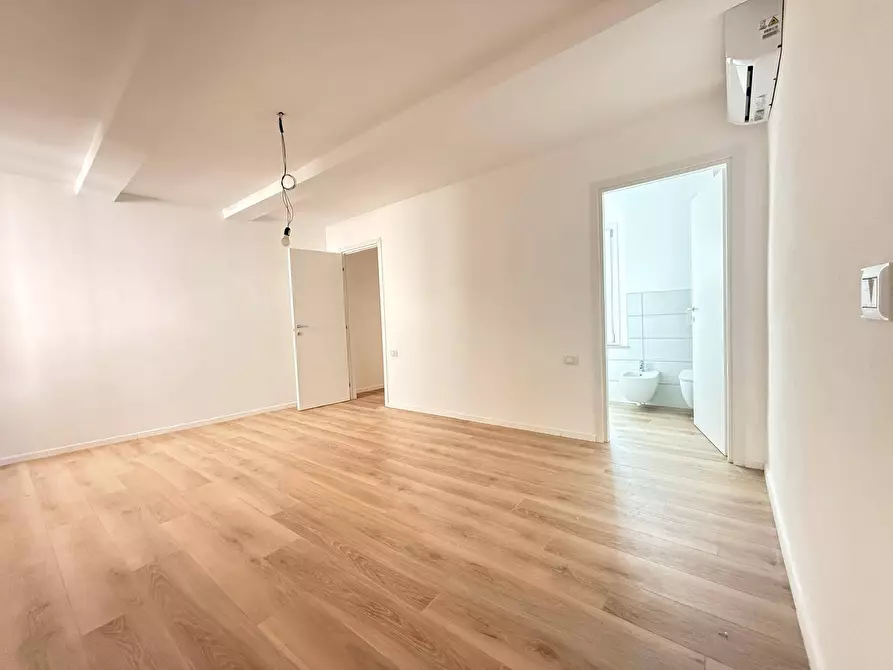 Immagine 14 di Appartamento in vendita  a Mantova