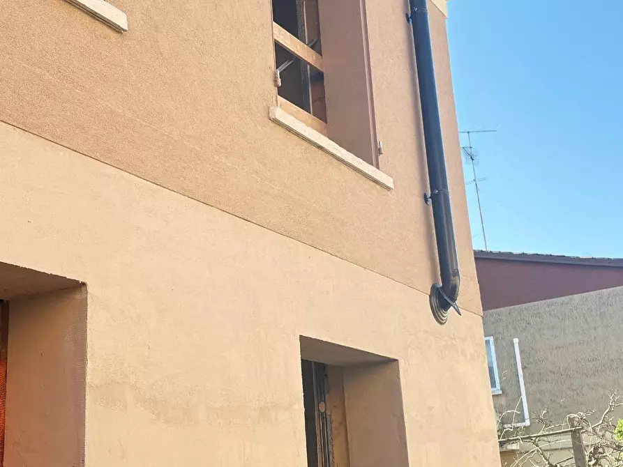 Immagine 1 di Appartamento in vendita  a Mantova