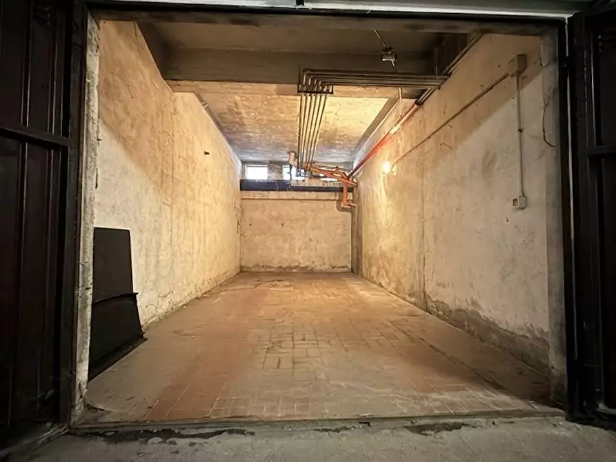 Immagine 22 di Appartamento in vendita  a Mantova