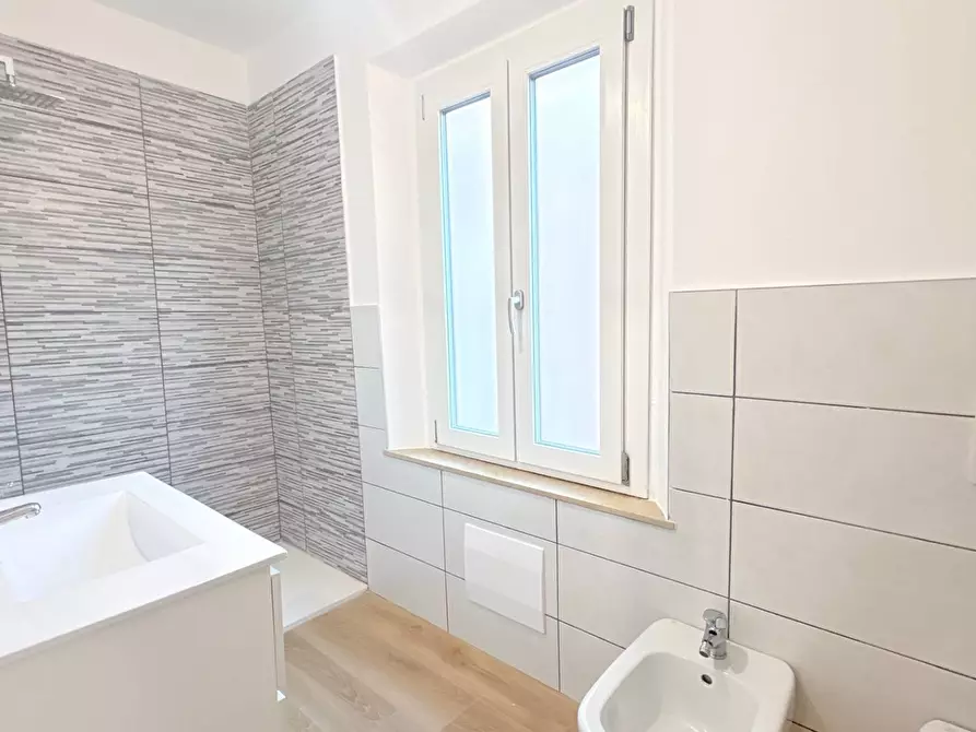 Immagine 8 di Appartamento in vendita  a Mantova