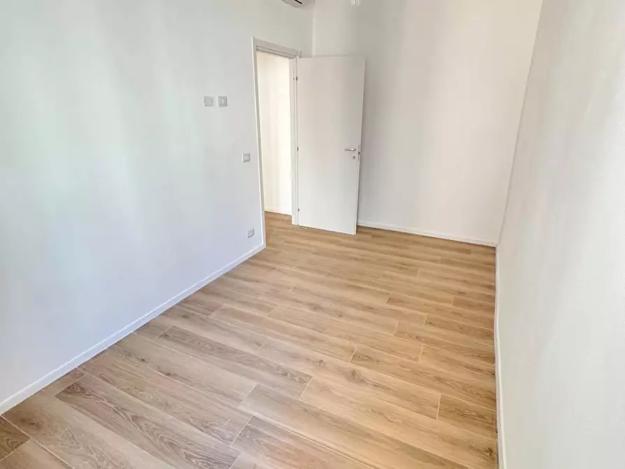 Immagine 19 di Appartamento in vendita  a Mantova