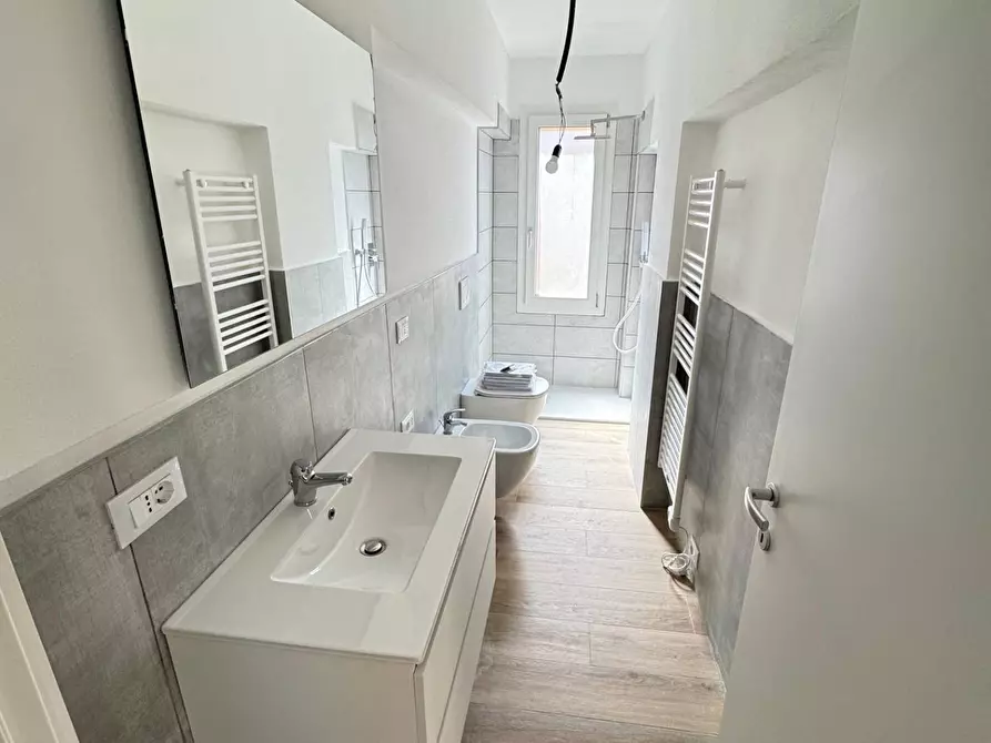 Immagine 22 di Appartamento in vendita  a Mantova