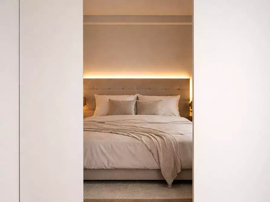 Immagine 6 di Appartamento in vendita  a Mantova