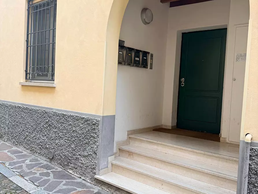 Immagine 1 di Appartamento in affitto  a Mantova