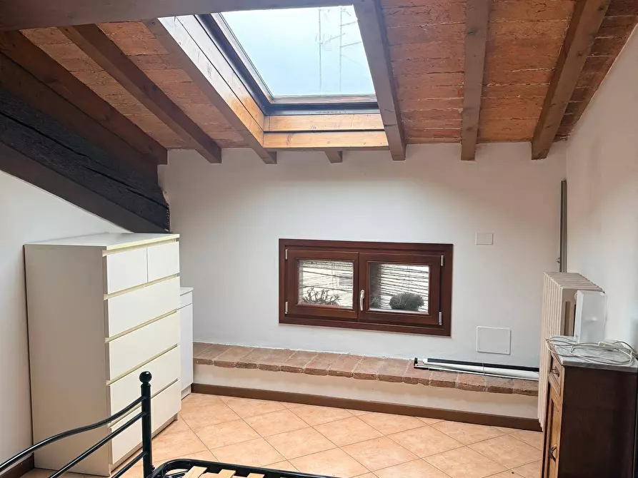 Immagine 6 di Appartamento in affitto  a Mantova