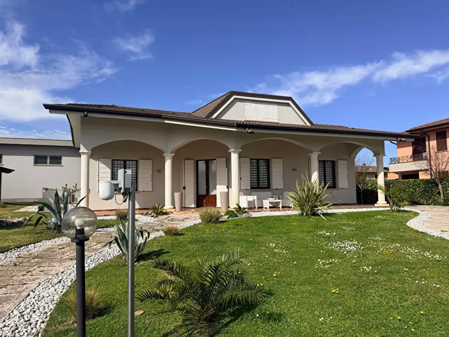 Immagine 2 di Casa indipendente in vendita  a Casalmoro