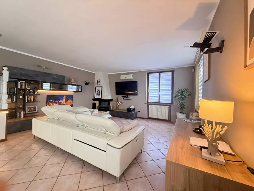 Immagine 9 di Casa indipendente in vendita  a Casalmoro