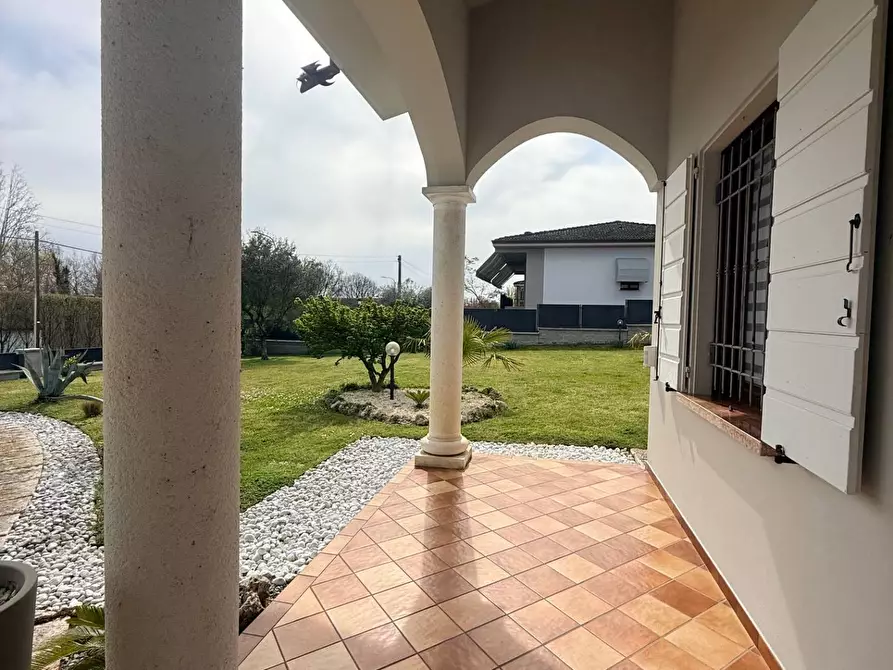 Immagine 49 di Casa indipendente in vendita  a Casalmoro