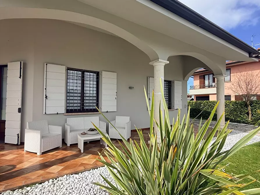 Immagine 3 di Casa indipendente in vendita  a Casalmoro