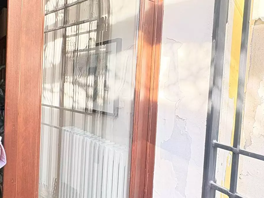 Immagine 12 di Casa indipendente in vendita  a Mantova