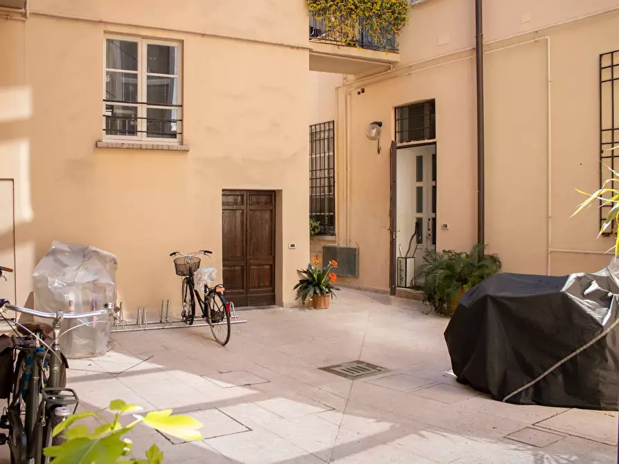 Immagine 8 di Appartamento in vendita  a Mantova