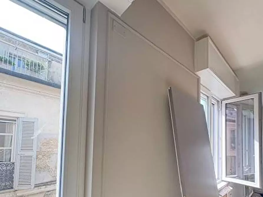 Immagine 2 di Appartamento in vendita  a Mantova