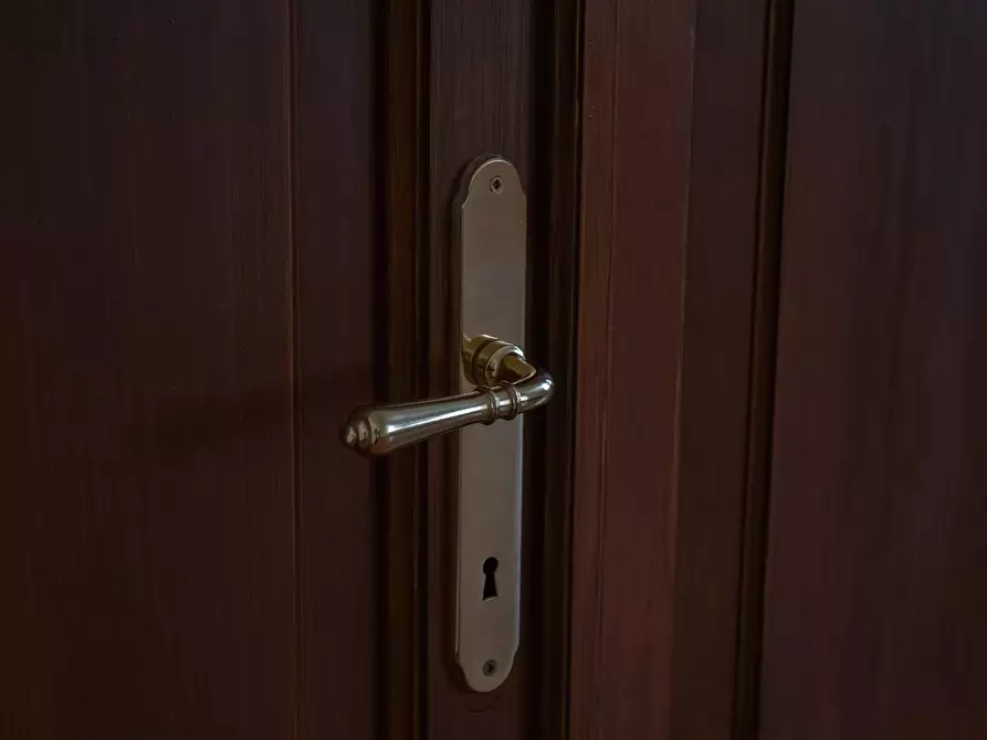 Immagine 26 di Appartamento in vendita  a Mantova