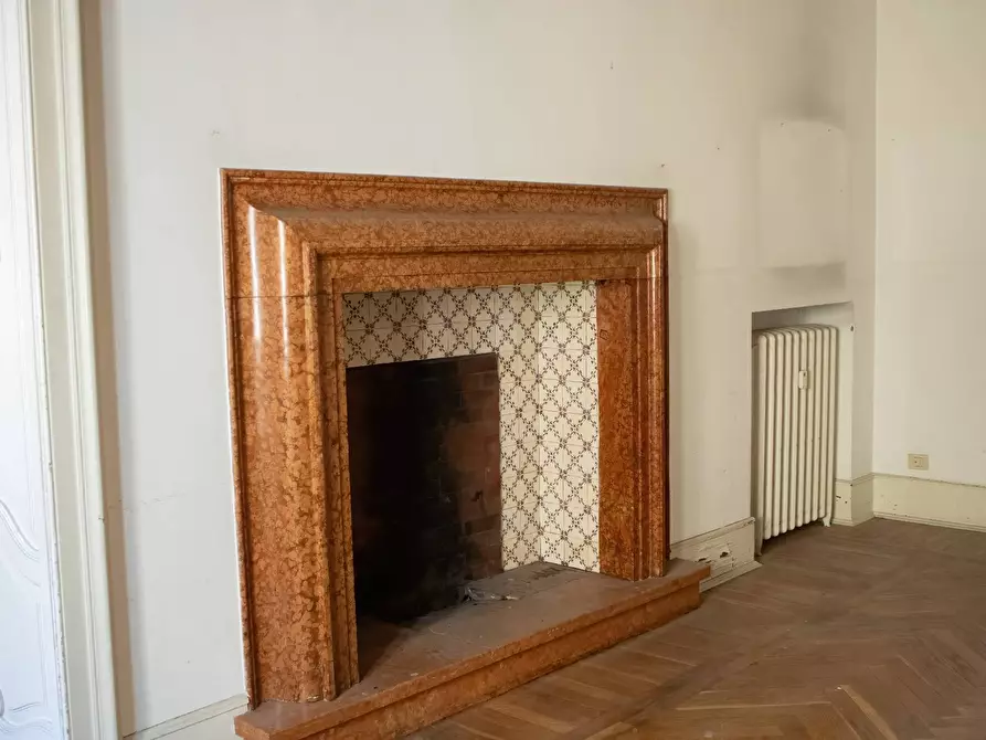 Immagine 32 di Casa indipendente in vendita  a Mantova