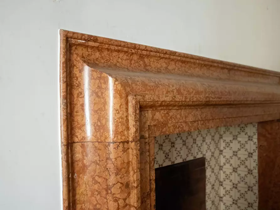 Immagine 34 di Casa indipendente in vendita  a Mantova