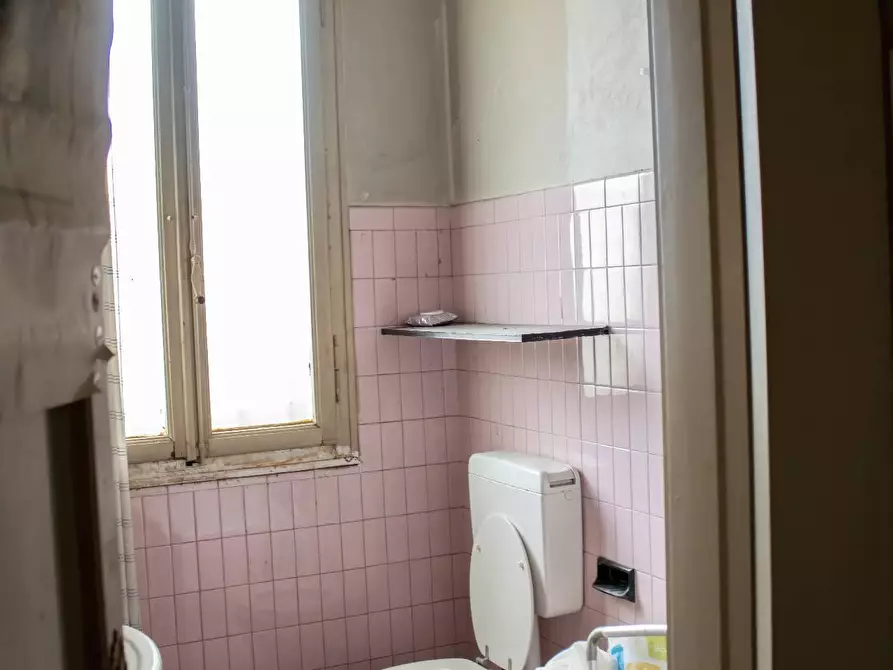 Immagine 51 di Casa indipendente in vendita  a Mantova