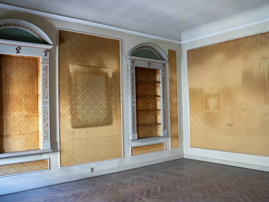 Immagine 8 di Casa indipendente in vendita  a Mantova