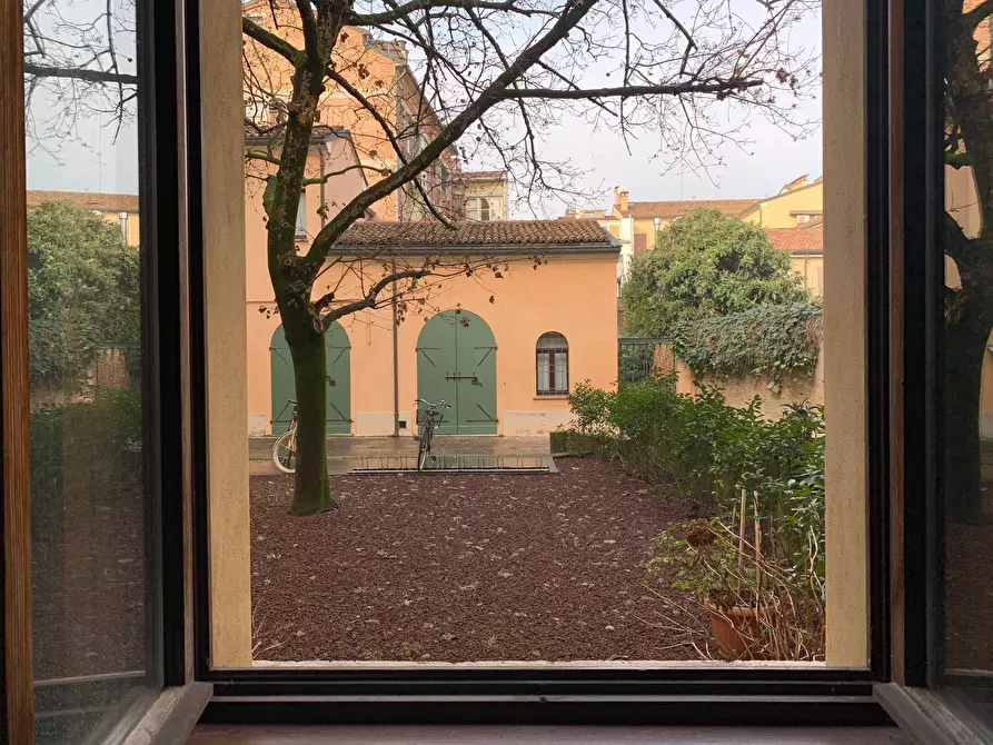 Immagine 16 di Appartamento in vendita  a Mantova