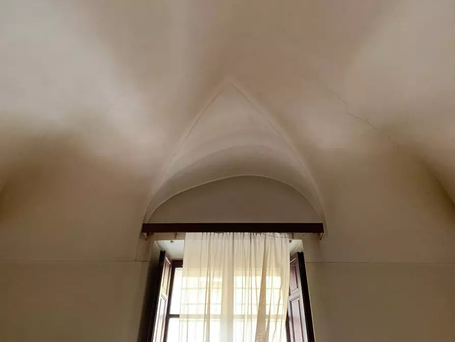 Immagine 10 di Appartamento in vendita  a Mantova